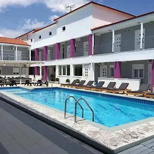 Hotel de apartamente Philoxenia Earia, Vrasná